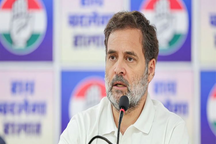 Rahul Gandhi to meet victims of contaminated drinking water in Indore; administration says no to conference: Congress