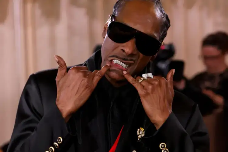 Snoop Dogg to star in Eli Roth's upcoming horror film 'Don't Go In That House, B****!'