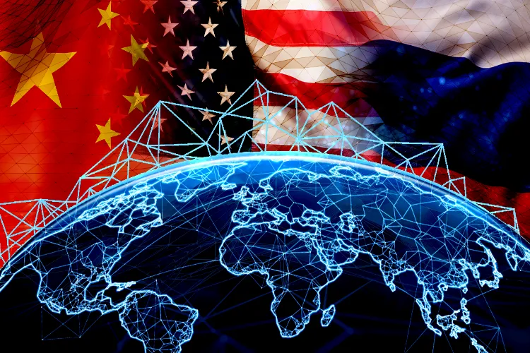 Military cooperation or a new threat to the world ? 