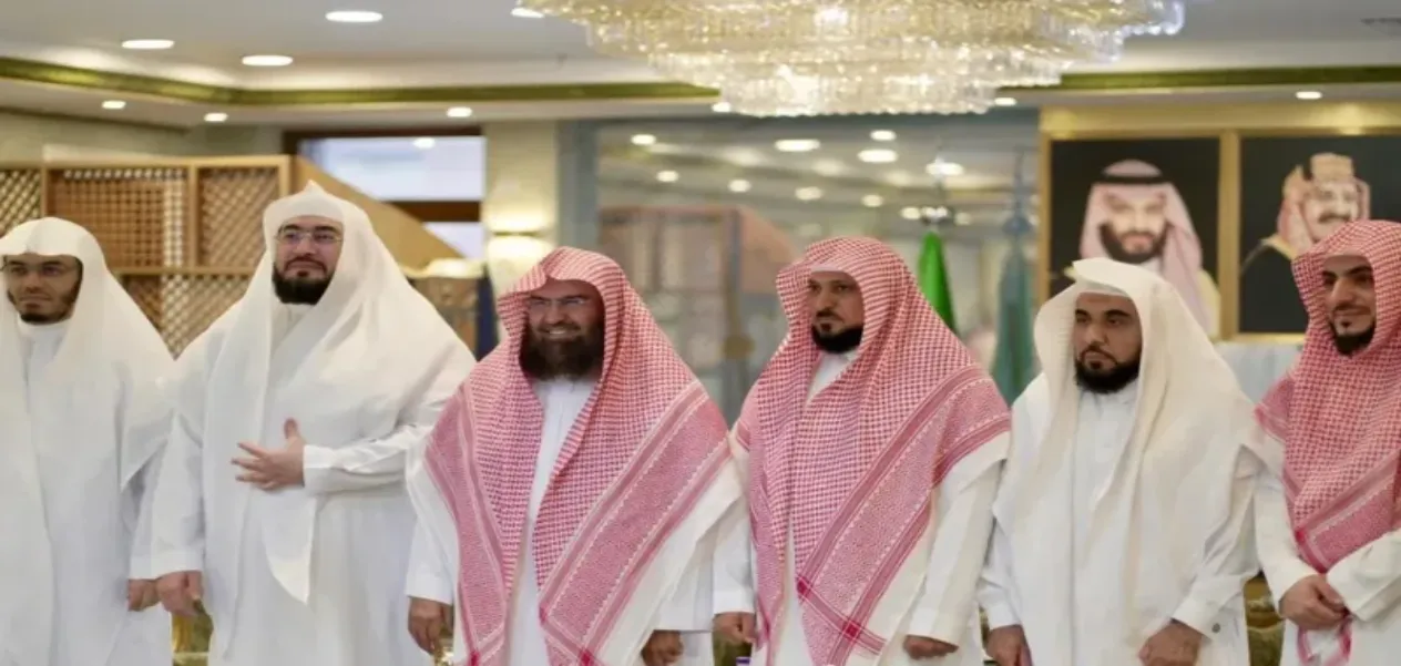 Mecca and Medina mosques are ready: Imams have been selected for Taraweeh prayers, sermons, and Suhoor and Iftar meals.