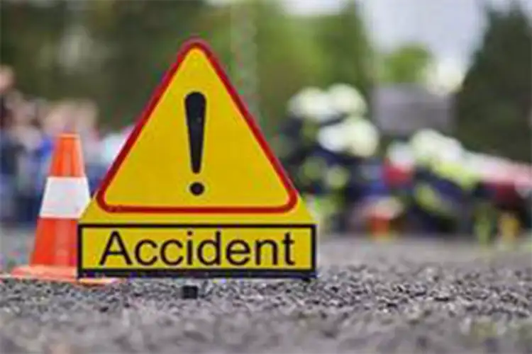 A motorcyclist died in a road accident in Amethi, Uttar Pradesh