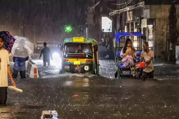 Rain, thunderstorms lash parts of Delhi; IMD issues red, orange alerts across districts