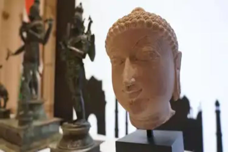 US to return three ancient bronze sculptures to India