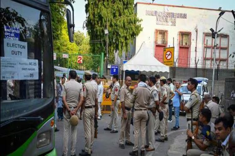NGT seeks Delhi Police's response on not providing adequate security to committee
