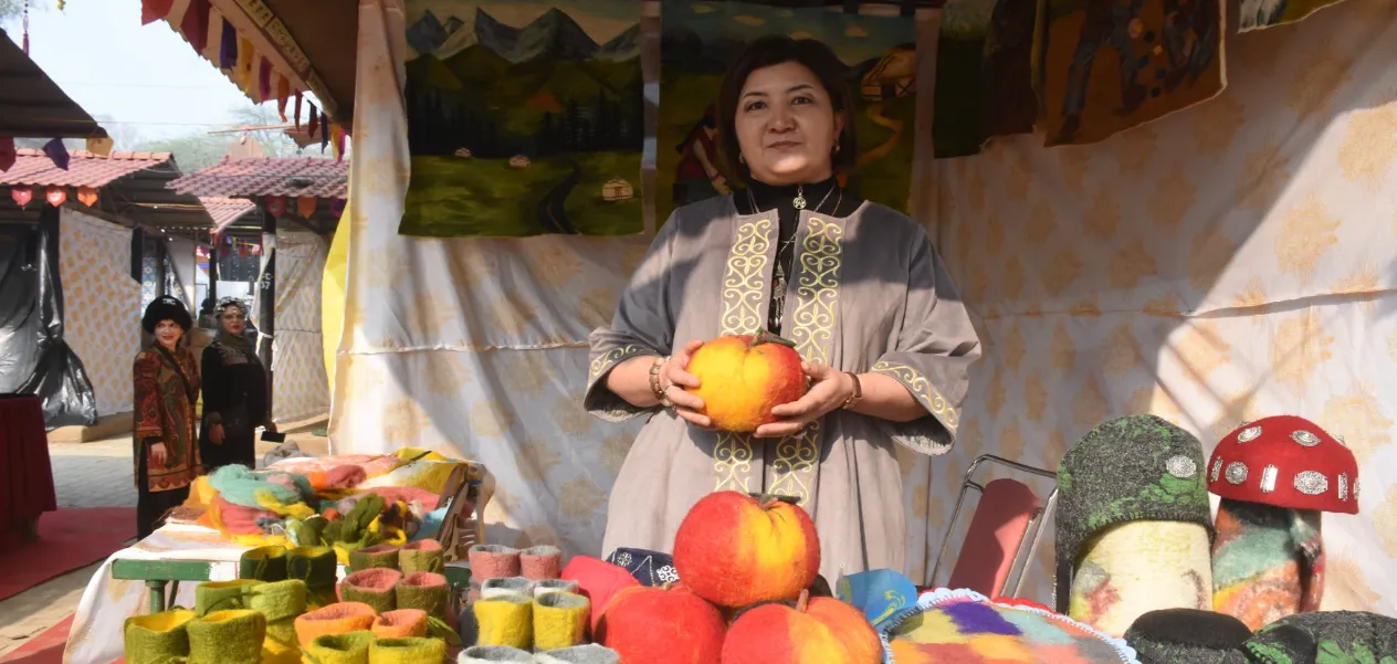 Surajkund Fair: A craft festival adorned with the hopes of Muslim artisans.