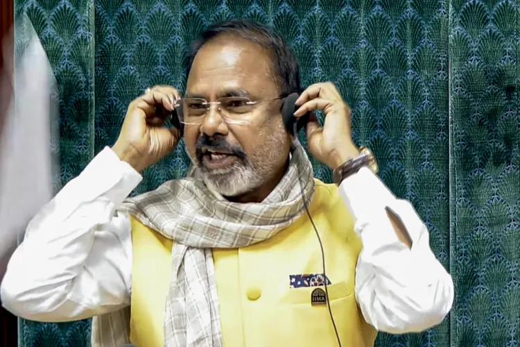 Clash between ruling party and opposition in Lok Sabha, eight opposition MPs suspended.