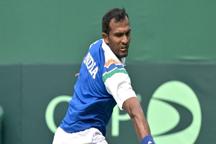 Balaji has been playing well, so he was a better choice for the doubles: Captain Rajpal
