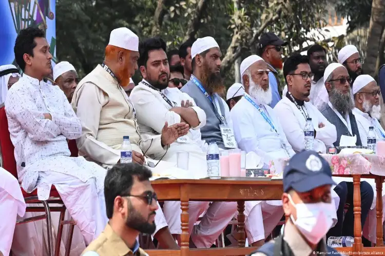 Bangladesh gears up for election under heavy scrutiny