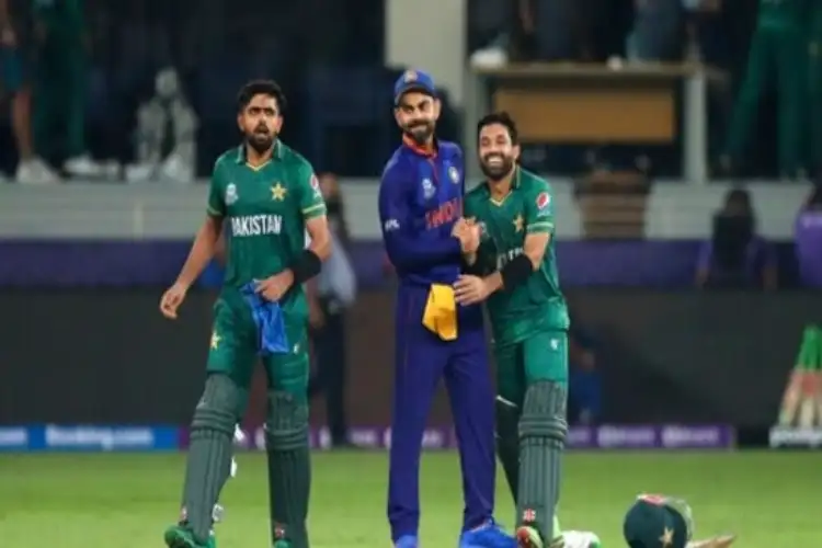 Moeen Ali names Suryakumar, Bumrah, Kuldeep as biggest threats to Pakistan in T20 WC clash, suggests Babar to be replaced by Fakhar