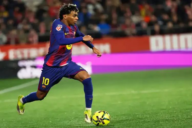 Yamal misses penalty, Barcelona loses second match in a week