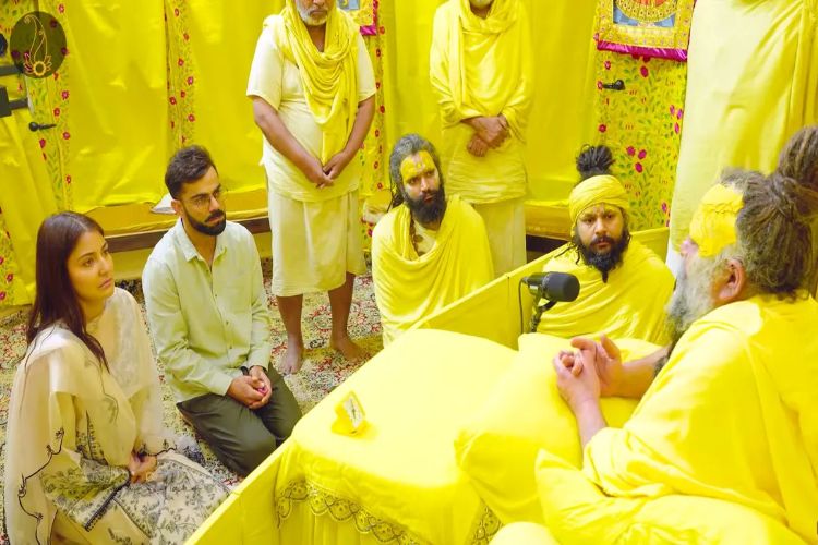 Virat Kohli and Anushka Sharma seek blessings from Saint Premanand Ji Maharaj in Vrindavan