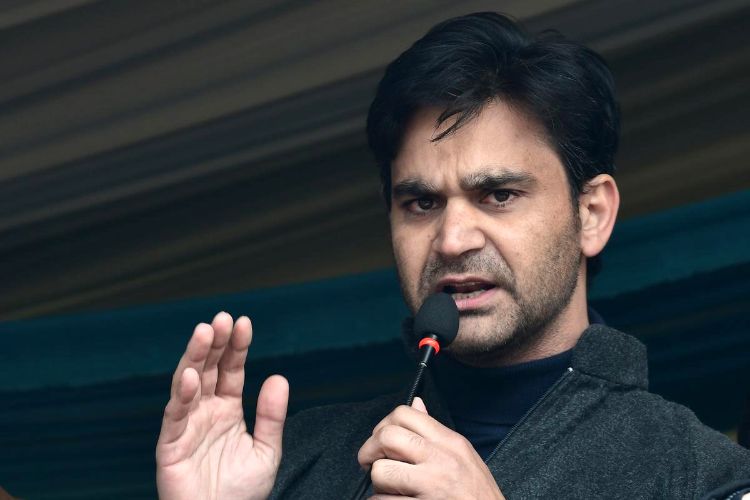 Free trade agreements threaten Kashmir's horticulture sector, call an all-party meeting: PDP MLA