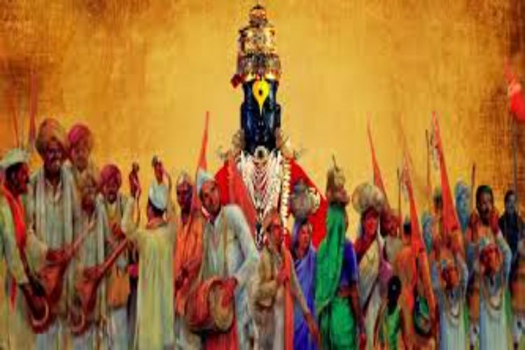 The 'padukas' of seven saints of the Varkari tradition were brought to Latur by helicopter, and religious festivities began.