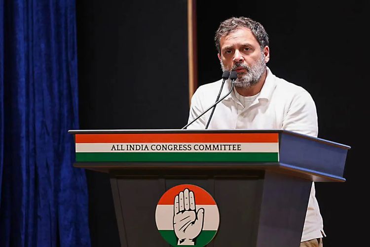 Arrest of Youth Congress president a proof of dictatorial tendencies and cowardice: Rahul Gandhi