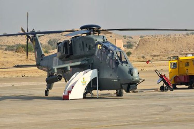 President Murmu flew in helicopter 'Prachanda' near the India-Pakistan border