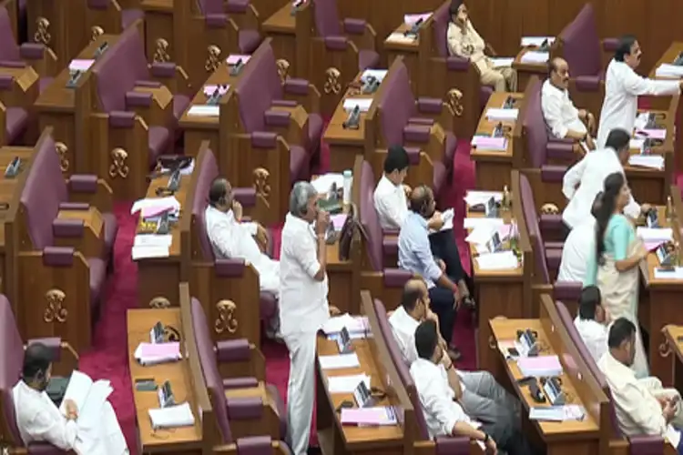 YSRCP demands assembly discussion on Tirumala Laddu issue; MLCs stage protest at assembly gate