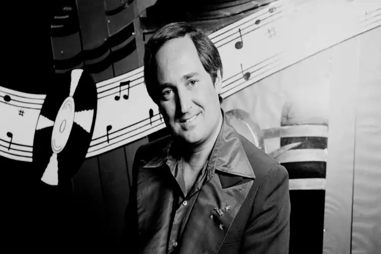 Legendary pop hitmaker Neil Sedaka passes away at 86