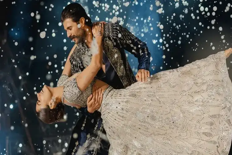 Rashmika Mandanna, Vijay Deverakonda share pictures from their sangeet, couple dances to tunes of love