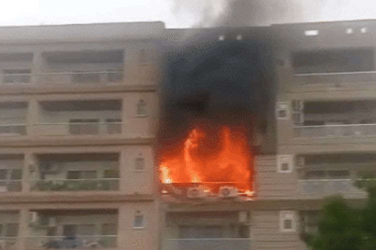 Fire breaks out in an apartment in Jaipur's Shyam Nagar area, all safe
