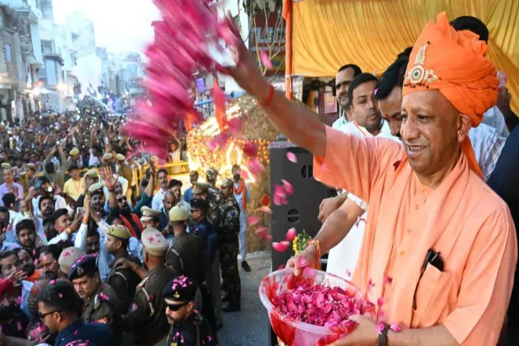 Holi celebrations across the country, Yogi Adityanath says: India is celebrating the festival with joy amidst global unrest