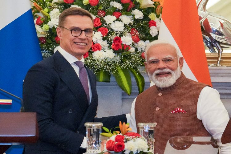 No issue can be resolved through military conflict: PM Modi