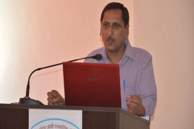 Rajasthan: Senior journalist Narayan Bareth passes away