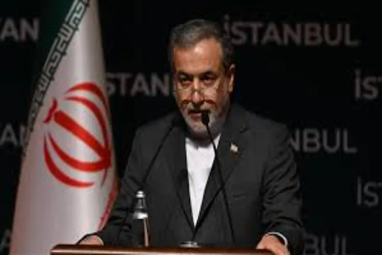 Iran's foreign minister extends full support to new supreme leader