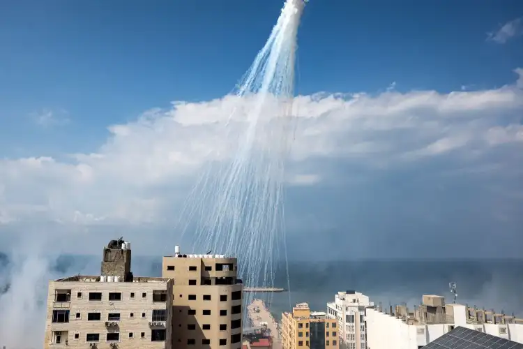 Human Rights Watch accuses Israel of using white phosphorus in southern Lebanese town