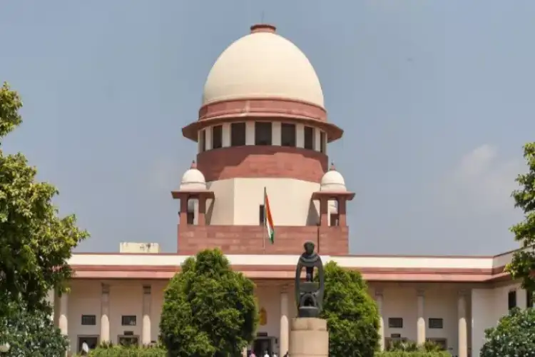 SC to hear plea challenging FIR against panel to oversee bar council polls