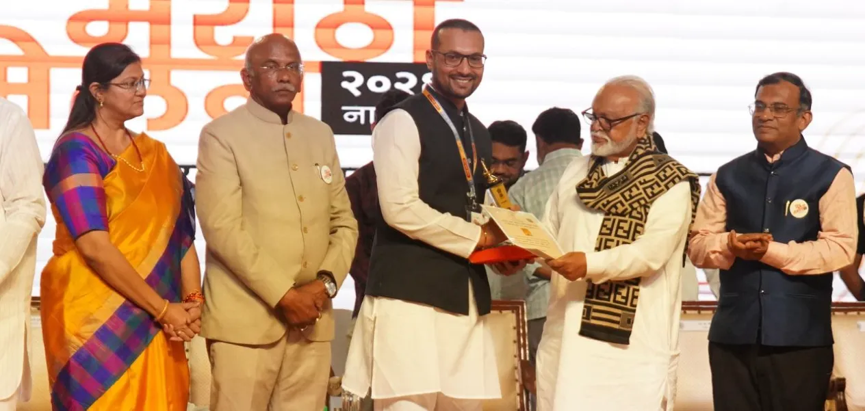 How did Yunus defeat death? The 26-year-old writer received the state award.