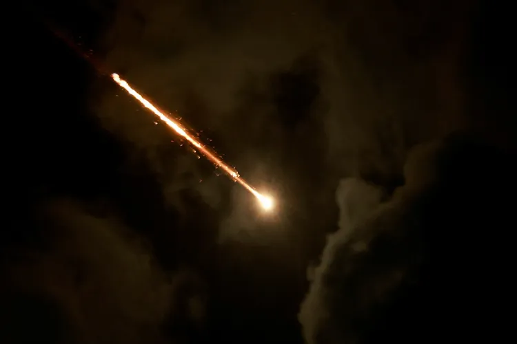 Iran fires missiles at Benjamin Netanyahu Airport, Tel Aviv on alert