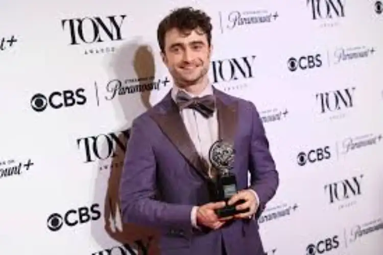 'Harry Potter' star Daniel Radcliffe says therapy should be 
