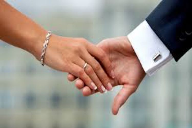 A case has been registered against the life partner of a government employee after he was found dead in Manali.