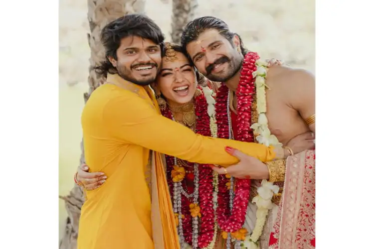 Anand Deverakonda grooves with Vijay Deverakonda, Rashmika Mandanna to 'Sancharame'