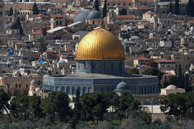 8 Muslim countries strongly condemn Israel for closing Al-Aqsa Mosque during Ramadan