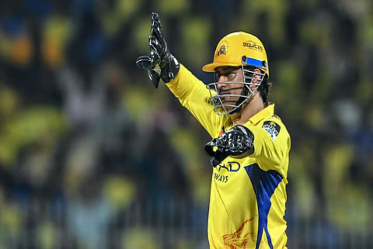 This could be Dhoni's last season in the IPL: Irfan Pathan