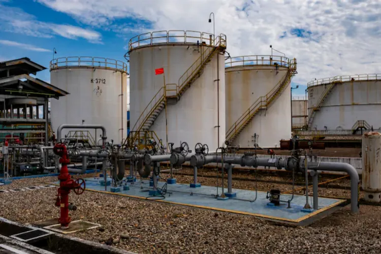 Emergency oil reserves will soon be available in global markets: IEA