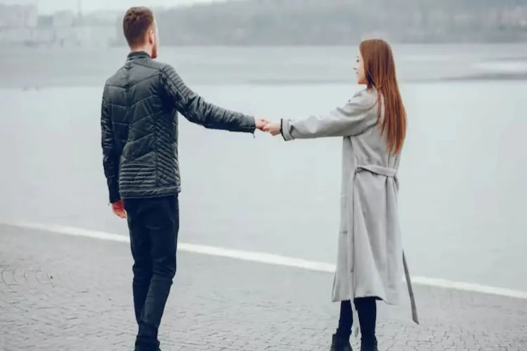 Is Your Partner Running Away from Responsibility in the Relationship? Discover 5 Clear Signs.