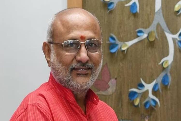 Vice President Radhakrishnan condoles the loss of lives in Odisha hospital fire