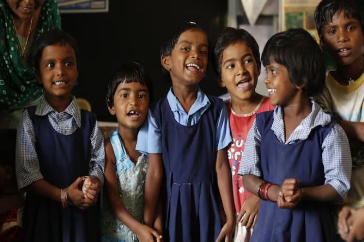 Congress member in RAAS demands separate toilets for girl students in every school