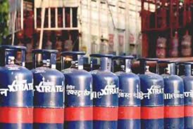 Gujarat increases LPG supply by 20 percent