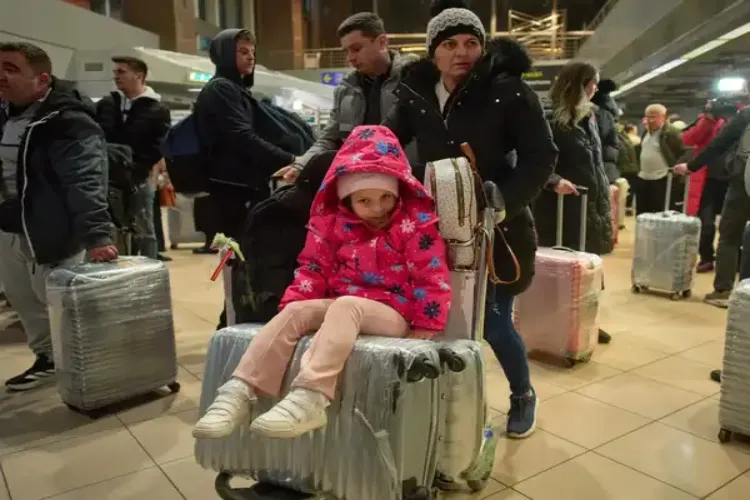 West Asia Tensions: Crisis Looms Over Flight Travel for Kerala Expatriate Voters