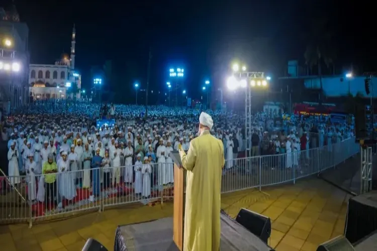 100,000 Pilgrims Pray for Peace on Lailat-ul-Qadr in Malappuram