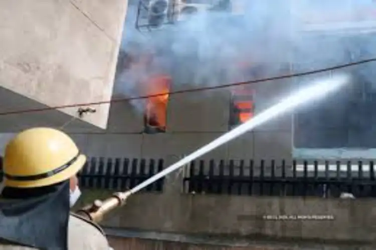 Death toll climbs to 8 after Indore residential building fire