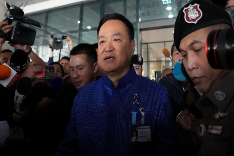 Modi congratulates Thai PM on his re-election