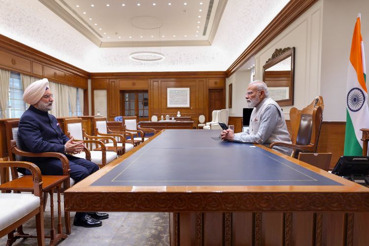 Lieutenant Governors of Delhi and Ladakh call on Prime Minister Modi