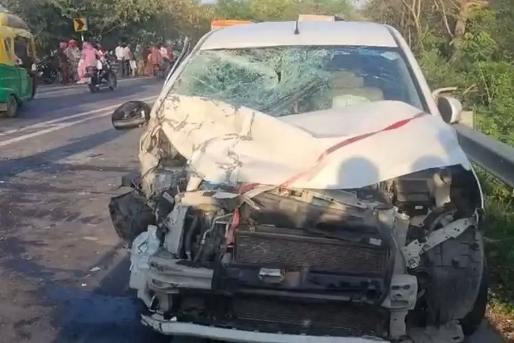 UP: 3 killed, several injured in car-tempo collision in Sambhal