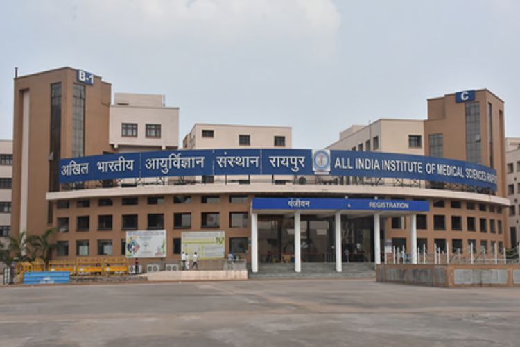 There is a shortage of doctors and beds at AIIMS Raipur, Chhattisgarh: Phulo Devi