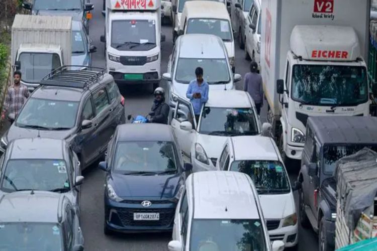 Delhi: Traffic restrictions on Mathura Road and Bhairon Road from March 25 due to the film festival.