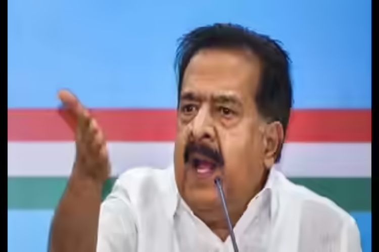Kerala: Chennithala claims anti-incumbency wave, calls CM's confidence 'false'